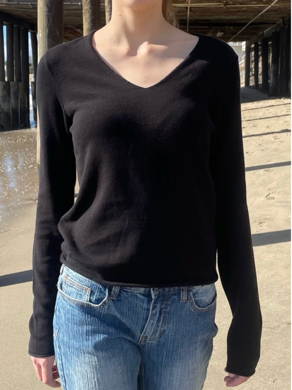 Brandy Melville Andi V-Neck Sweater Black Cotton One Size